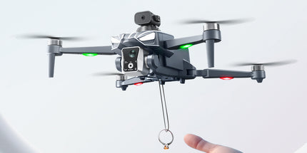 Dron K18 MAX 4K me kamerë 48MP, WiFi 5G, motor Brushless, distancë kontrolli deri në 700 metra, ekran 4.5 inç në telekomandë, shmangie inteligjente të pengesave, bateri 2200 mAh dhe fluturim deri në 20 minuta, ideal për fotografi dhe video ajrore në Shqipëri.