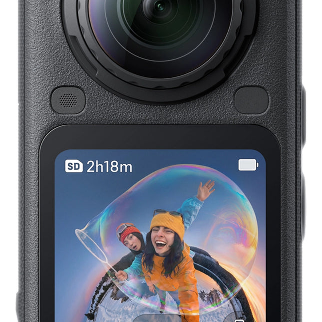 Kamerë 360° 8K Insta360 X6 Essentials Bundle me video 8K 50fps, foto 120MP, dy sensorë 1/1.1", Triple AI Chip, OLED dhe Invisible Selfie Stick 114cm.