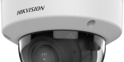 Kamerë IP Dome Hikvision DS-2CD1743G2-LIZSU 4MP me lente motorike 2.8–12 mm, Smart Hybrid Light deri në 30 metra, zbulim të njerëzve dhe automjeteve, mikrofon të integruar, H.265+, WDR 120 dB, slot microSD deri në 512GB, IP67 dhe IK08, ideale për sisteme profesionale sigurie në Shqipëri.