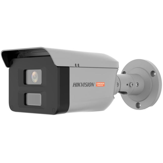 Kamerë IP Hikvision ColorVu 4MP DS-2XC6047G0-L(S)(PA) me imazh me ngjyra 24/7, ndriçim LED deri në 40 metra, mbrojtje IP68, trup anti-korrozion C5, PoE, H.265+, ideale për fabrika, porte, ambiente industriale dhe sisteme profesionale sigurie në Shqipëri. 