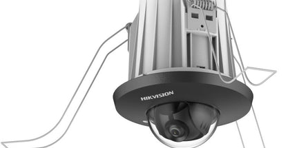 Kamerë IP Mini Dome Hikvision AcuSense DS-2CD2E43G2-U 4MP për montim në tavan, me AcuSense për dallimin e njerëzve dhe automjeteve, mikrofon të integruar, WDR 120 dB, kompresim H.265+, mbështetje për kartë microSD deri në 512GB dhe PoE, ideale për monitorim profesional të ambienteve të brendshme në Shqipëri. 