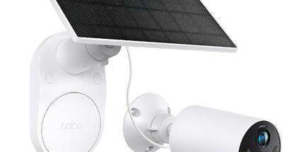 Kamerë WiFi Solare TP-Link Tapo 2K 3MP me panel diellor, Color Night Vision, Smart Person Detection, microSD deri në 512GB, mbrojtje IP65 ndaj ujit dhe pluhurit, instalim pa kabllo dhe monitorim të ambienteve të jashtme, ideale për shtëpi dhe biznese në Shqipëri. 