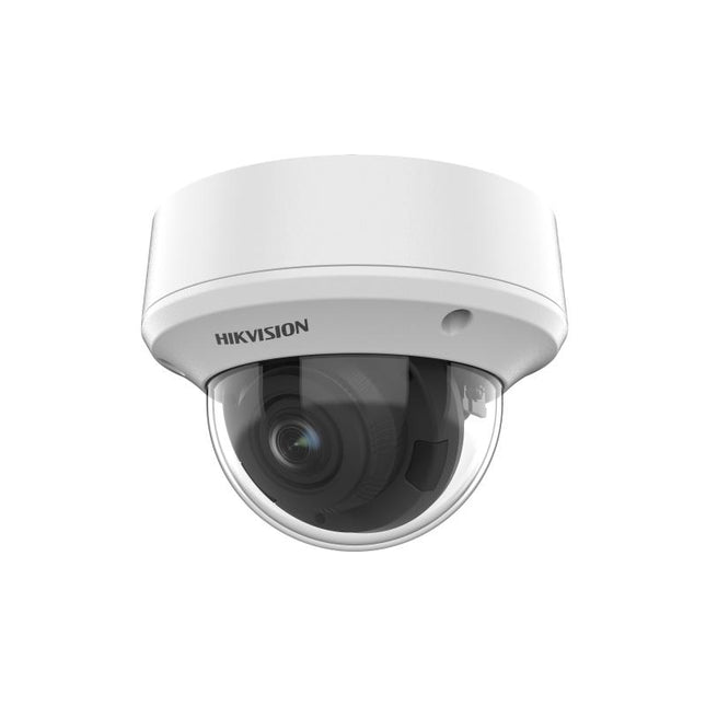 Kamera Hikvision DS-2CE5AH0T-AVPIT3ZF(C) 5MP Motorized Varifocal Dome me lente motorike 2.7–13.5 mm, IR Night Vision deri në 40 metra, Digital WDR, IP67, IK10, kamerë sigurie profesionale për biznese, magazina, parkingje dhe ambiente të jashtme në Shqipëri | AlbaStore 