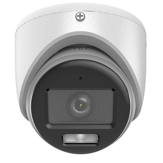 Kamera Hikvision DS-2CE70KF0T-LMFS 3K Smart Hybrid Light Turret me rezolucion 3K 2960×1665, Color 24/7, aperturë F1.0, IR Night Vision deri në 20 metra, White Light deri në 20 metra, mikrofon të integruar, IP67, kamerë sigurie profesionale për shtëpi, biznese, magazina dhe ambiente të jashtme në Shqipëri | AlbaStore 