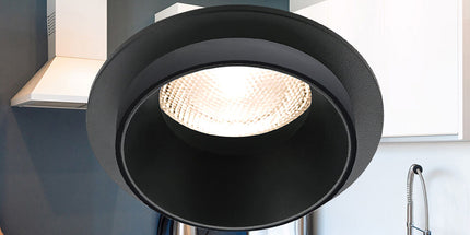 Spotlight Braytron BH03-06041 GU10 i zi, trup alumini IP20 recessed, ndriçim modern i brendshëm për shtëpi dhe biznese në Shqipëri.