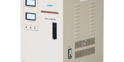 Stabilizator tensioni ANDELI SVC-15000VA Automatic Voltage Stabilizer me fuqi 15000VA, stabilizim automatik të tensionit 220V, ekran analog, mbrojtje ndaj luhatjeve të rrymës, ideal për serverë, pajisje industriale, fabrika, punishte, kamera sigurie, DVR, NVR dhe sisteme elektrike në Shqipëri.